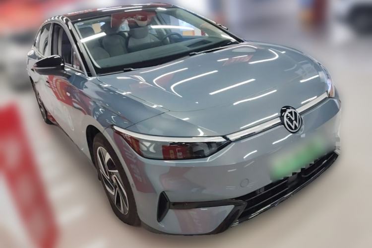 Used Volkswagen ID.7 VIZZION 2024 First Edition Front Right 45 Deg