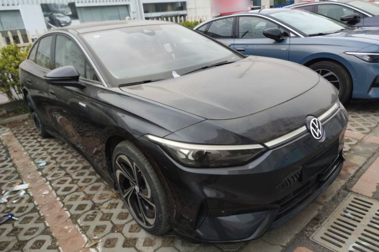 Used Volkswagen ID.7 VIZZION 2024 PRIME Front Right 45 Deg