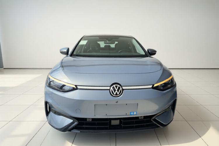 Used Volkswagen ID.7 VIZZION 2024 AIR model Front