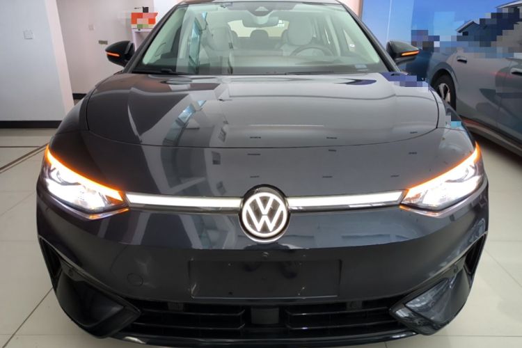 Used Volkswagen ID.7 VIZZION 2024 AIR model Front