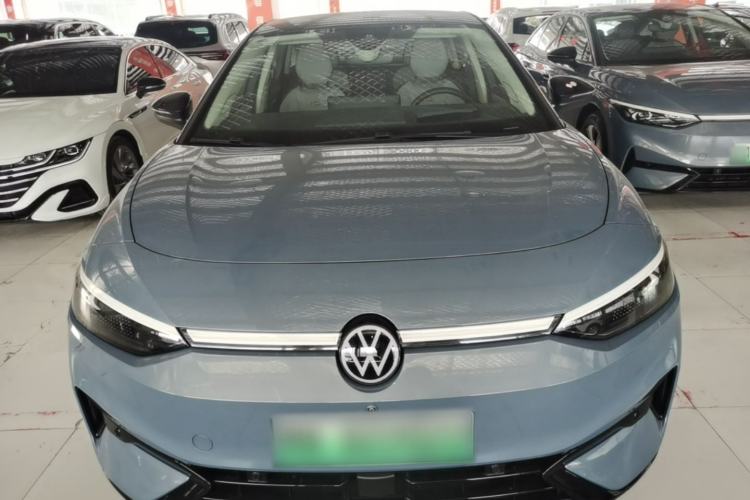 Used Volkswagen ID.7 VIZZION 2024 AIR model Front