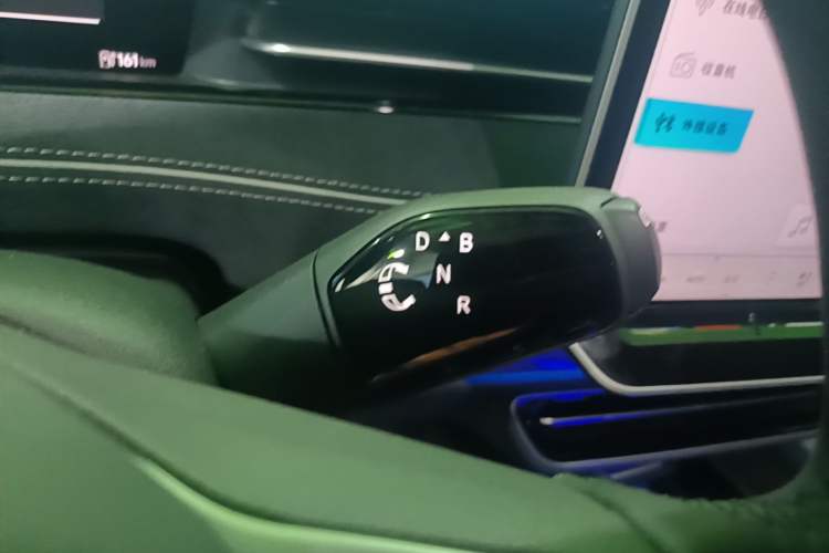 Used Volkswagen ID.7 VIZZION 2024 PRO Model Gear Lever