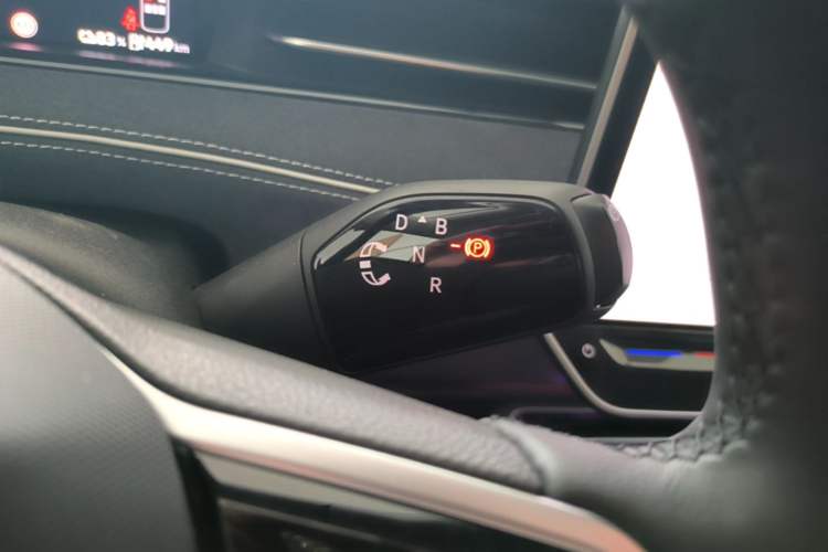 Used Volkswagen ID.7 VIZZION 2024 PRO Model Gear Lever