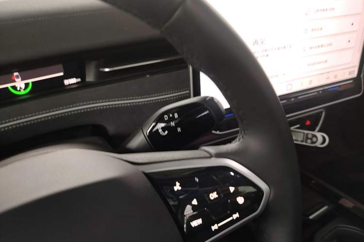 Used Volkswagen ID.7 VIZZION 2024 PRO Model Gear Lever