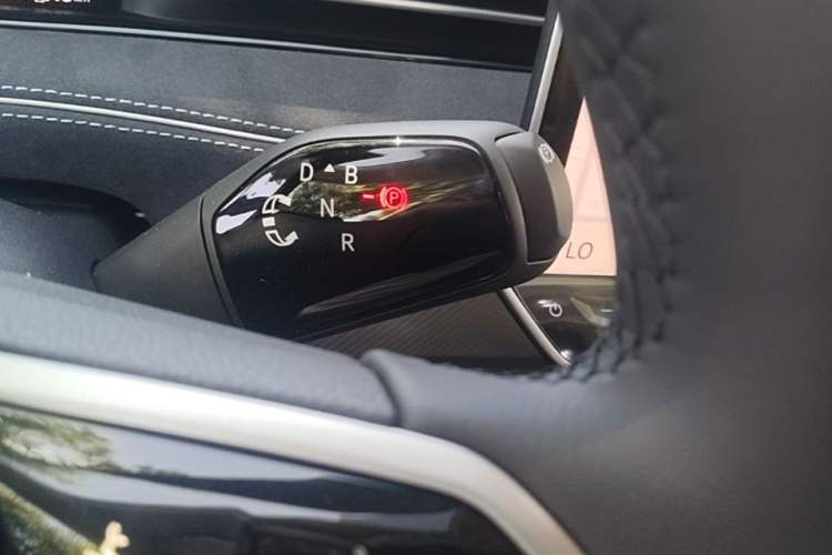 Used Volkswagen ID.7 VIZZION 2024 PRO Model Gear Lever