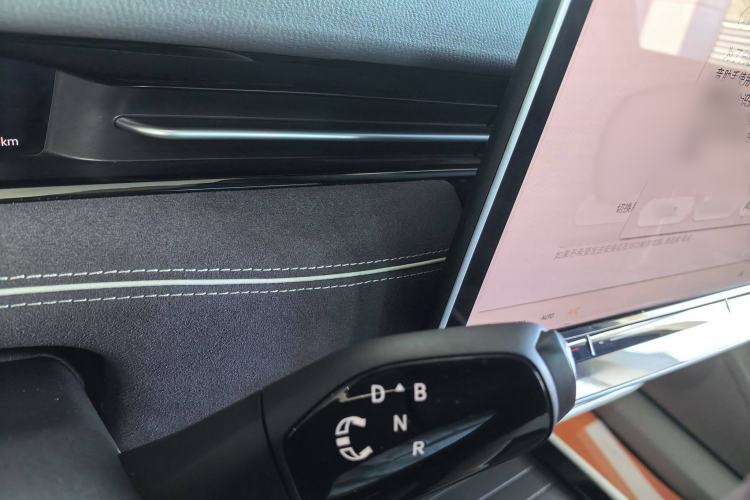 Used Volkswagen ID.7 VIZZION 2024 First Edition Gear Lever