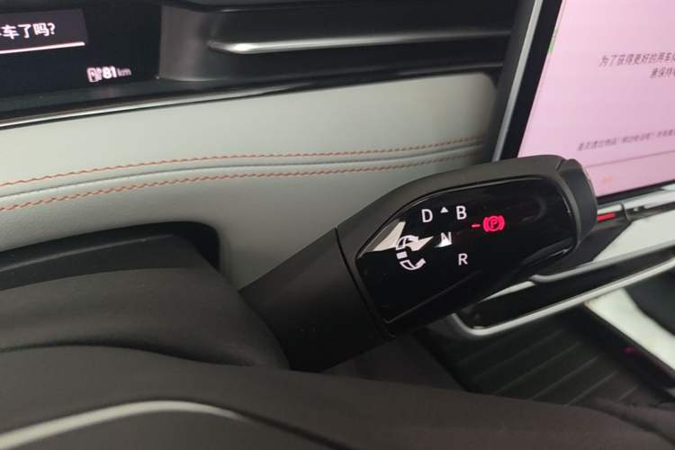 Used Volkswagen ID.7 VIZZION 2024 AIR model Gear Lever