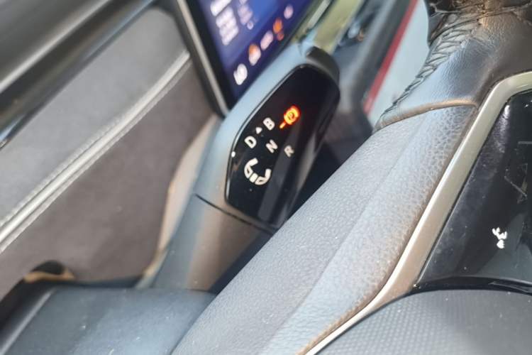 Used Volkswagen ID.7 VIZZION 2024 First Edition Gear Lever