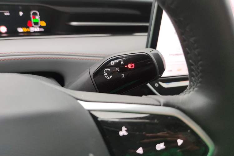 Used Volkswagen ID.7 VIZZION 2024 AIR model Gear Lever