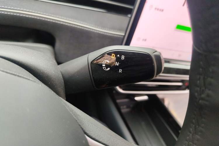 Used Volkswagen ID.7 VIZZION 2024 First Edition Gear Lever