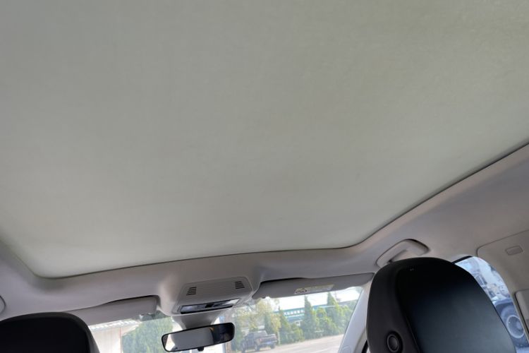 Used Volkswagen ID.7 VIZZION 2024 AIR model Headliner