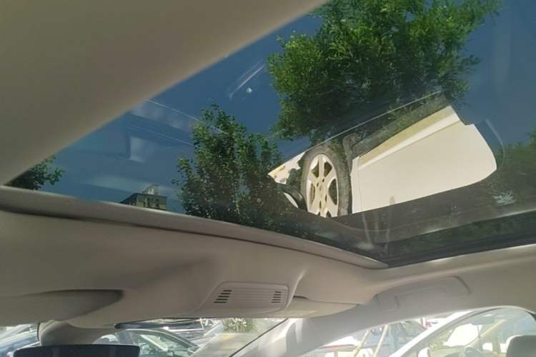 Used Volkswagen ID.7 VIZZION 2024 PRO Model Headliner