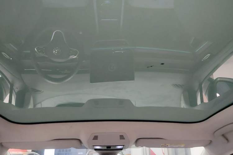 Used Volkswagen ID.7 VIZZION 2024 First Edition Headliner