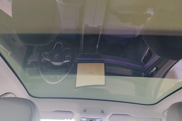 Used Volkswagen ID.7 VIZZION 2024 First Edition Headliner