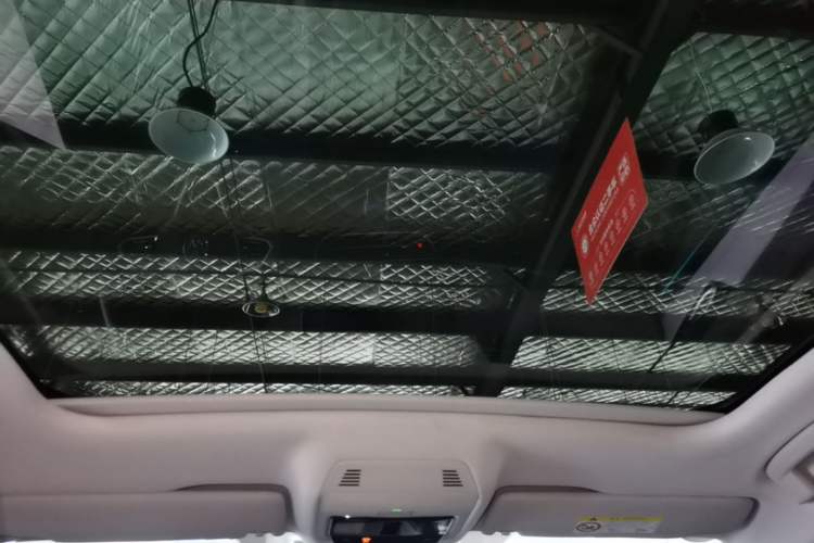 Used Volkswagen ID.7 VIZZION 2024 AIR model Headliner