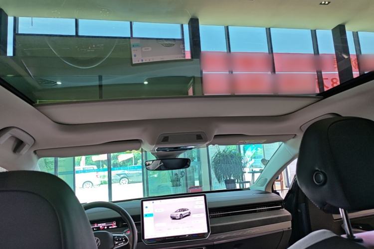 Used Volkswagen ID.7 VIZZION 2024 PRO Model Headliner