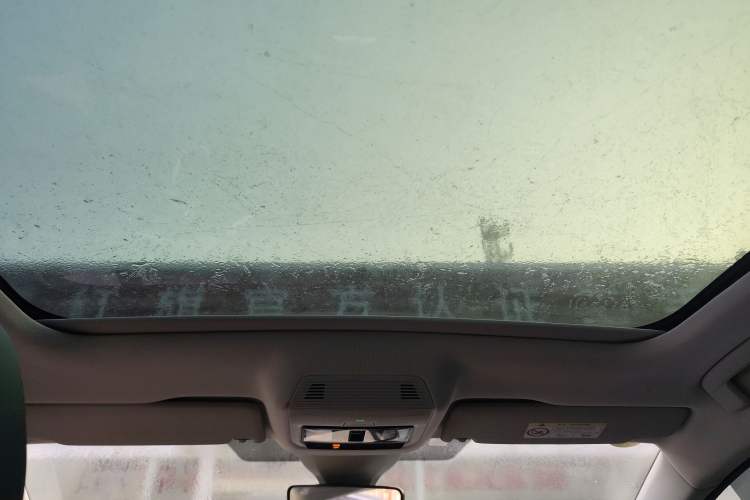 Used Volkswagen ID.7 VIZZION 2024 AIR model Headliner