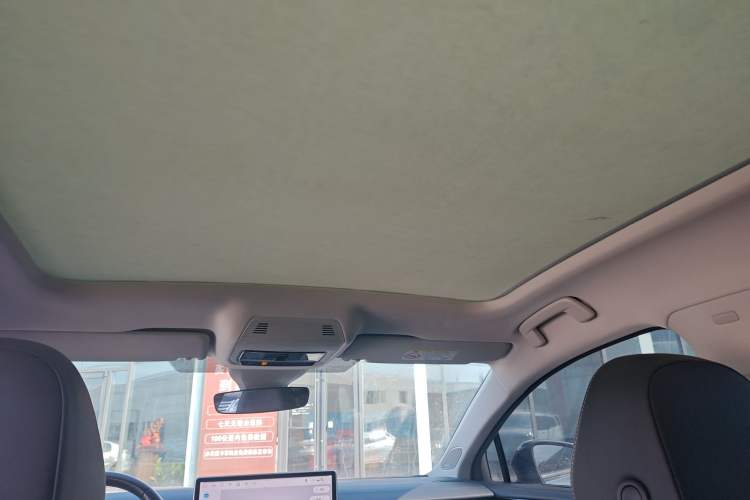 Used Volkswagen ID.7 VIZZION 2024 First Edition Headliner