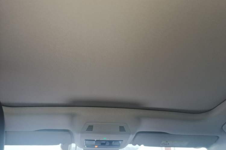 Used Volkswagen ID.7 VIZZION 2024 AIR model Headliner