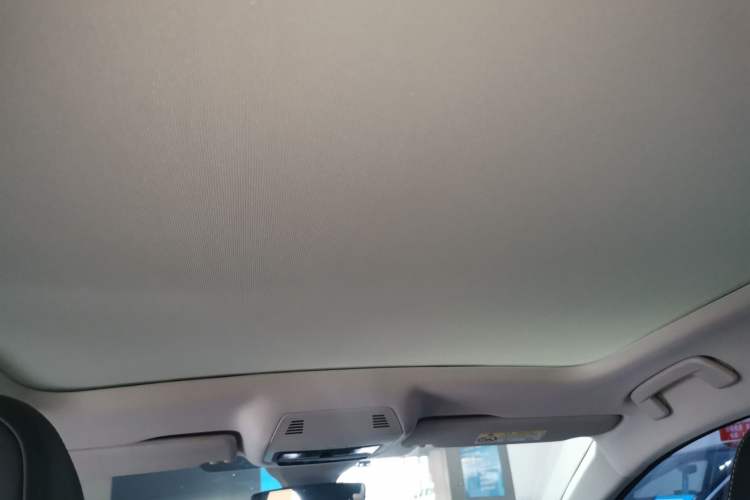 Used Volkswagen ID.7 VIZZION 2024 PRO Model Headliner