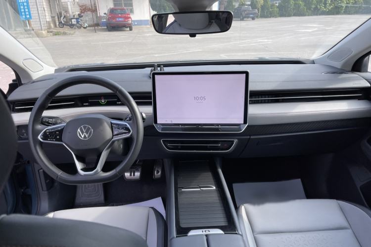 Used Volkswagen ID.7 VIZZION 2024 AIR model Instrument Cluster
