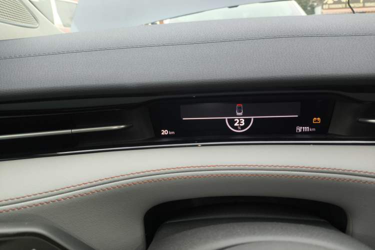 Used Volkswagen ID.7 VIZZION 2024 AIR model Instrument Cluster