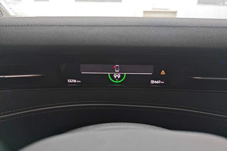 Used Volkswagen ID.7 VIZZION 2024 PRO Model Instrument Cluster