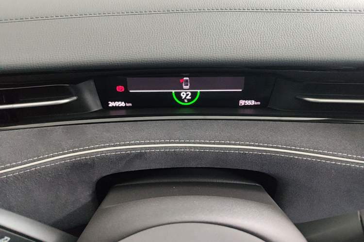 Used Volkswagen ID.7 VIZZION 2024 PRO Model Instrument Cluster