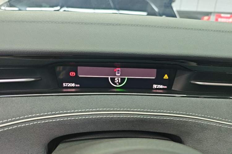 Used Volkswagen ID.7 VIZZION 2024 First Edition Instrument Cluster