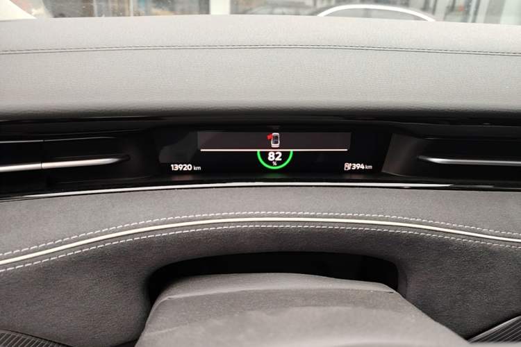 Used Volkswagen ID.7 VIZZION 2024 PRO Model Instrument Cluster