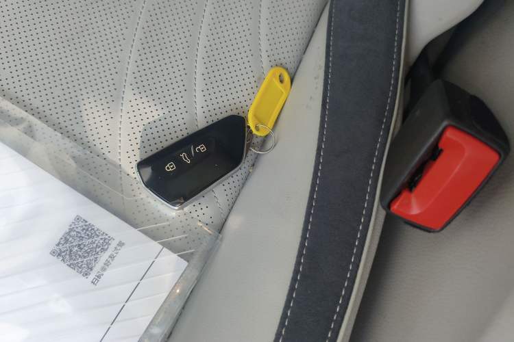 Used Volkswagen ID.7 VIZZION 2024 First Edition Interior 1