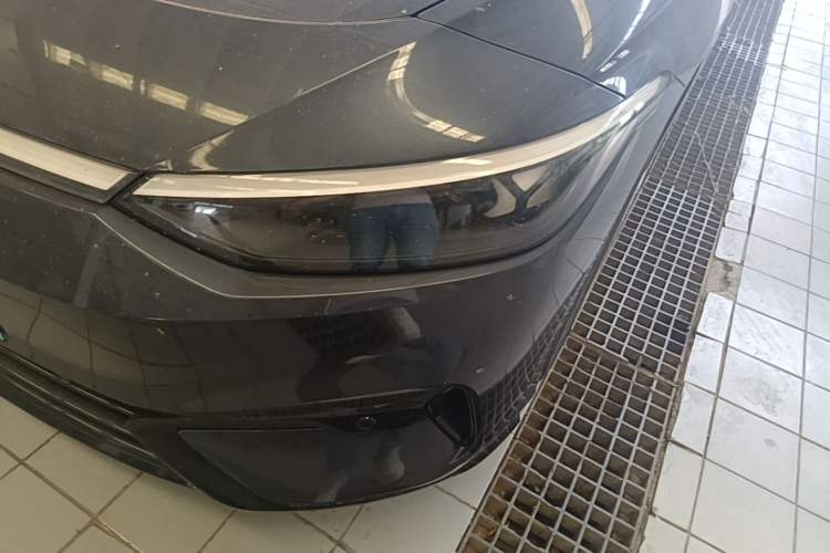 Used Volkswagen ID.7 VIZZION 2024 PRO Model Left Front Headlight