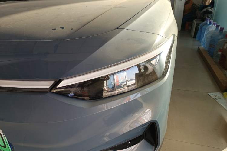 Used Volkswagen ID.7 VIZZION 2024 First Edition Left Front Headlight