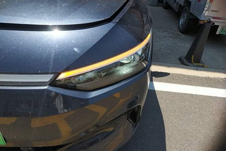 Used Volkswagen ID.7 VIZZION 2024 First Edition Left Front Headlight