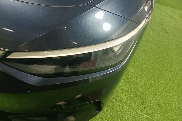 Used Volkswagen ID.7 VIZZION 2024 PRIME Left Front Headlight