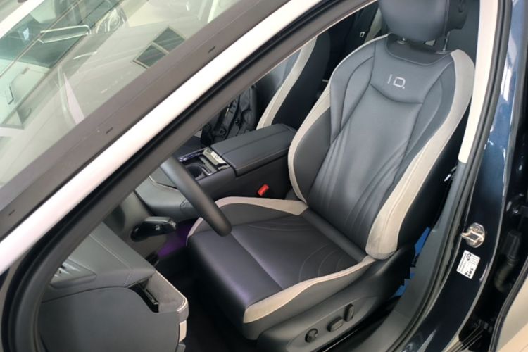Used Volkswagen ID.7 VIZZION 2024 PRO Model Left Front Seat