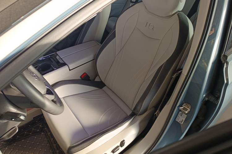 Used Volkswagen ID.7 VIZZION 2024 First Edition Left Front Seat