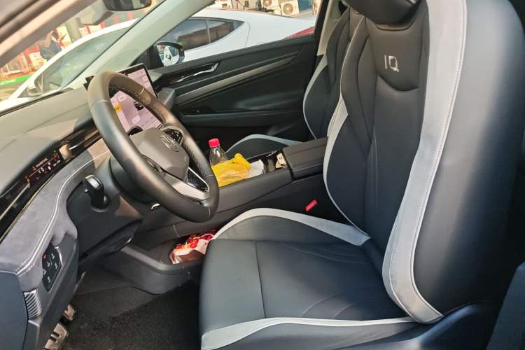 Used Volkswagen ID.7 VIZZION 2024 First Edition Left Front Seat