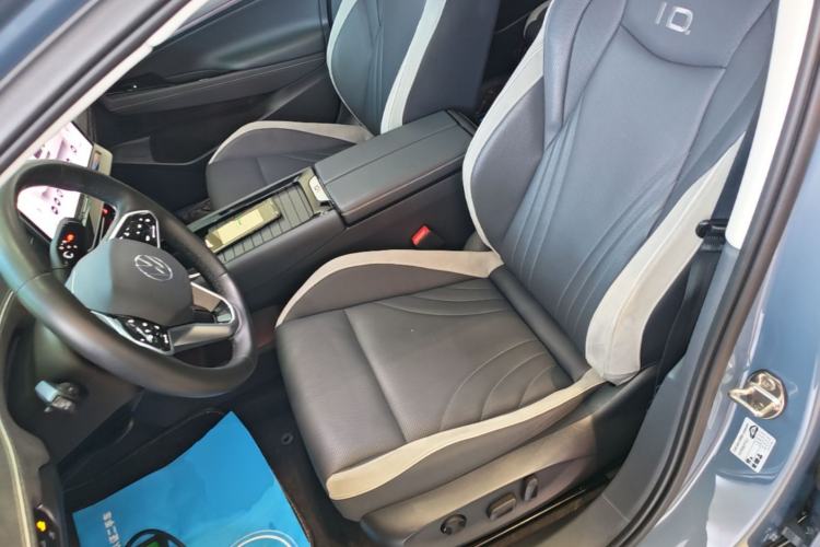 Used Volkswagen ID.7 VIZZION 2024 PRO Model Left Front Seat
