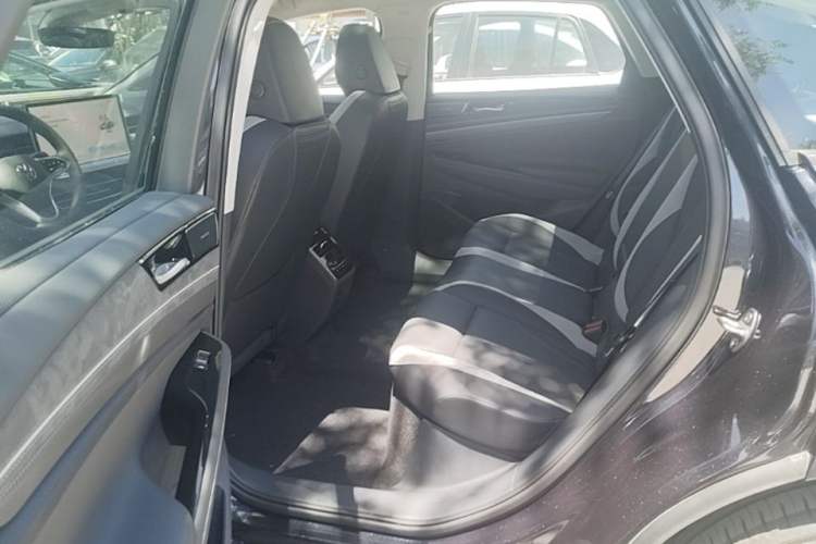 Used Volkswagen ID.7 VIZZION 2024 PRO Model Left Rear Seat