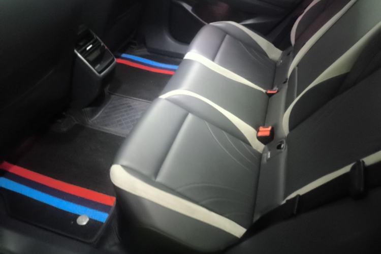 Used Volkswagen ID.7 VIZZION 2024 PRO Model Left Rear Seat