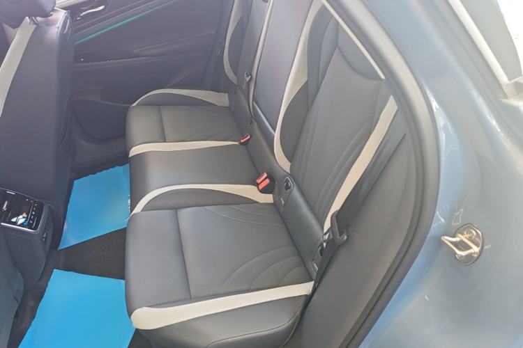 Used Volkswagen ID.7 VIZZION 2024 PRO Model Left Rear Seat