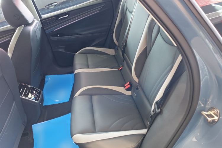 Used Volkswagen ID.7 VIZZION 2024 PRO Model Left Rear Seat