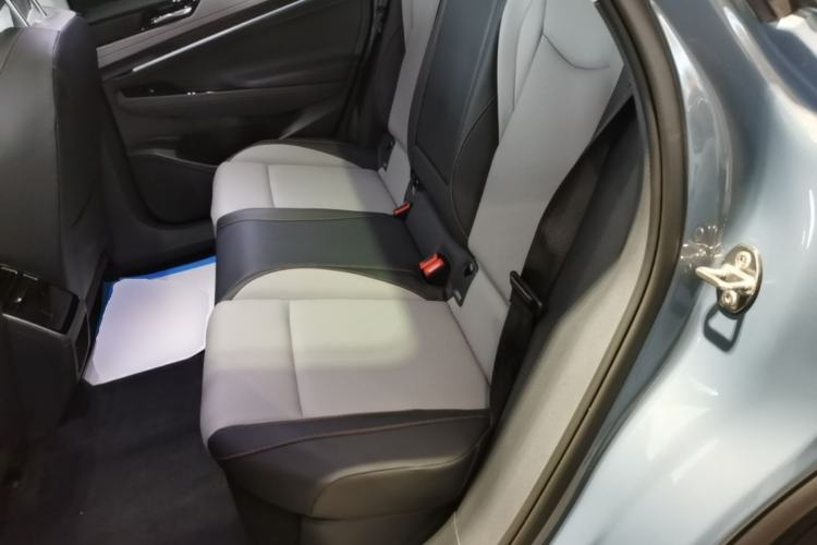Used Volkswagen ID.7 VIZZION 2024 AIR model Left Rear Seat