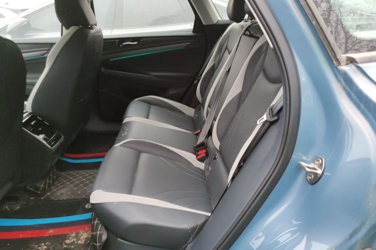 Used Volkswagen ID.7 VIZZION 2024 First Edition Left Rear Seat