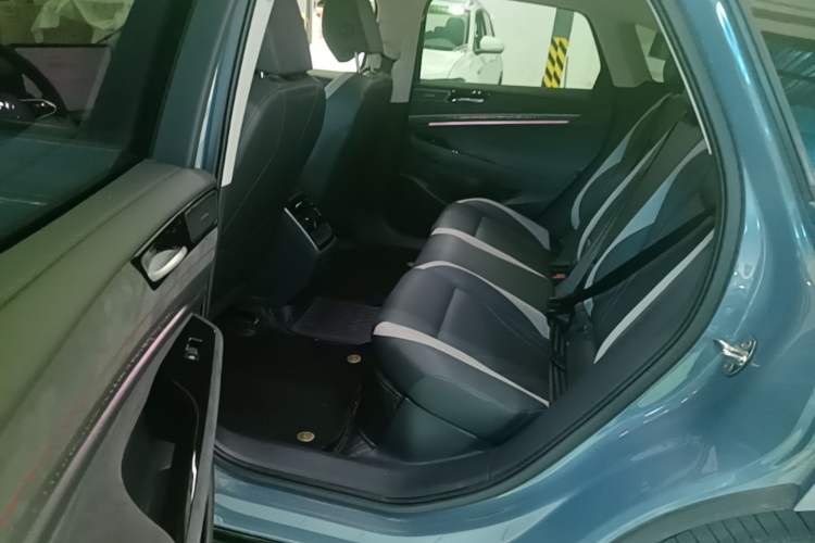Used Volkswagen ID.7 VIZZION 2024 PRIME Left Rear Seat