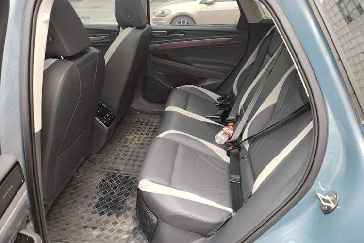 Used Volkswagen ID.7 VIZZION 2024 PRO Model Left Rear Seat