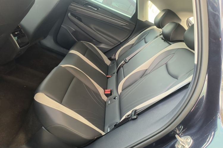 Used Volkswagen ID.7 VIZZION 2024 PRO Model Left Rear Seat