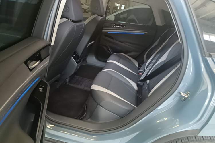 Used Volkswagen ID.7 VIZZION 2024 PRO Model Left Rear Seat