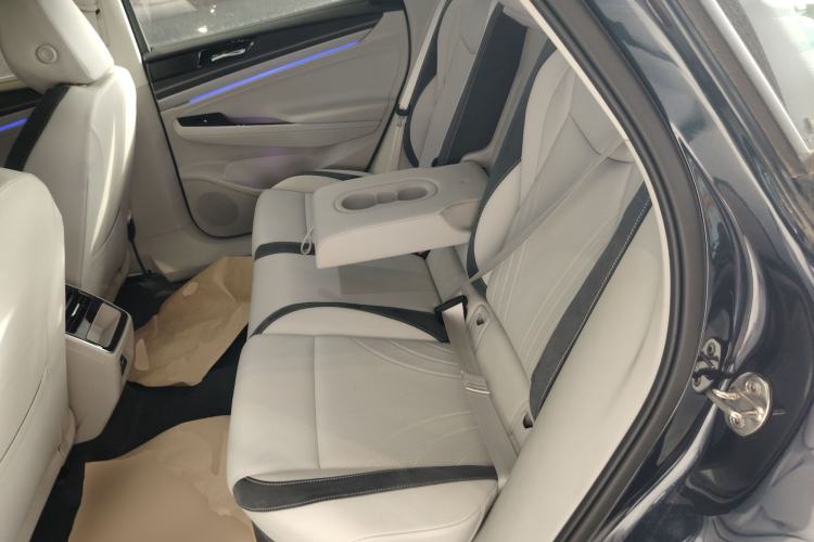 Used Volkswagen ID.7 VIZZION 2024 First Edition Left Rear Seat
